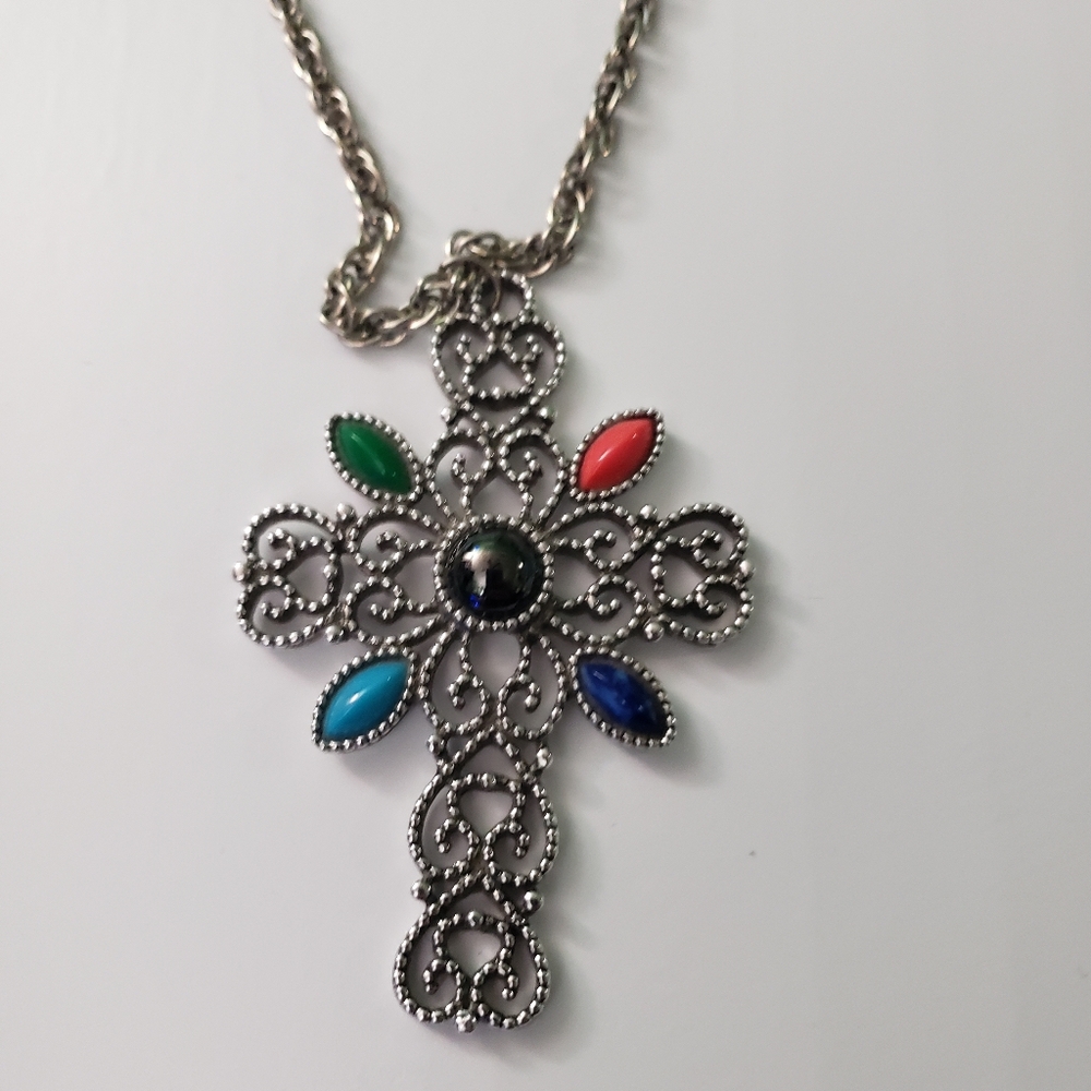Vintage Avon Cross Pendant Necklace Silver Tone Filigree 24"